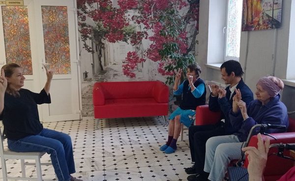 Стоп деменция: сохраним ясный ум с помощью пальчиковой зарядки и гимнастики для глаз